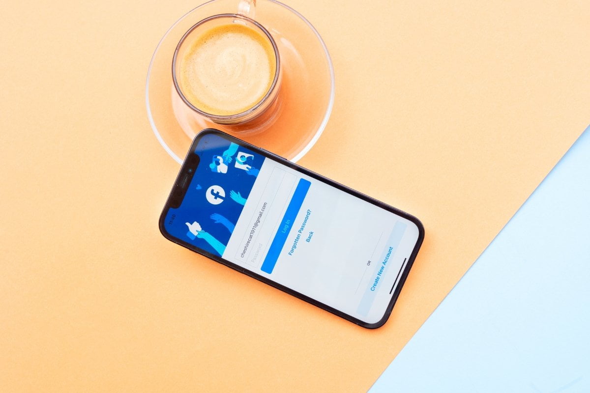 Facebook Ads for Painters: Turn Clicks into Paying Clients 5 facebook advertising for painters and service businesses