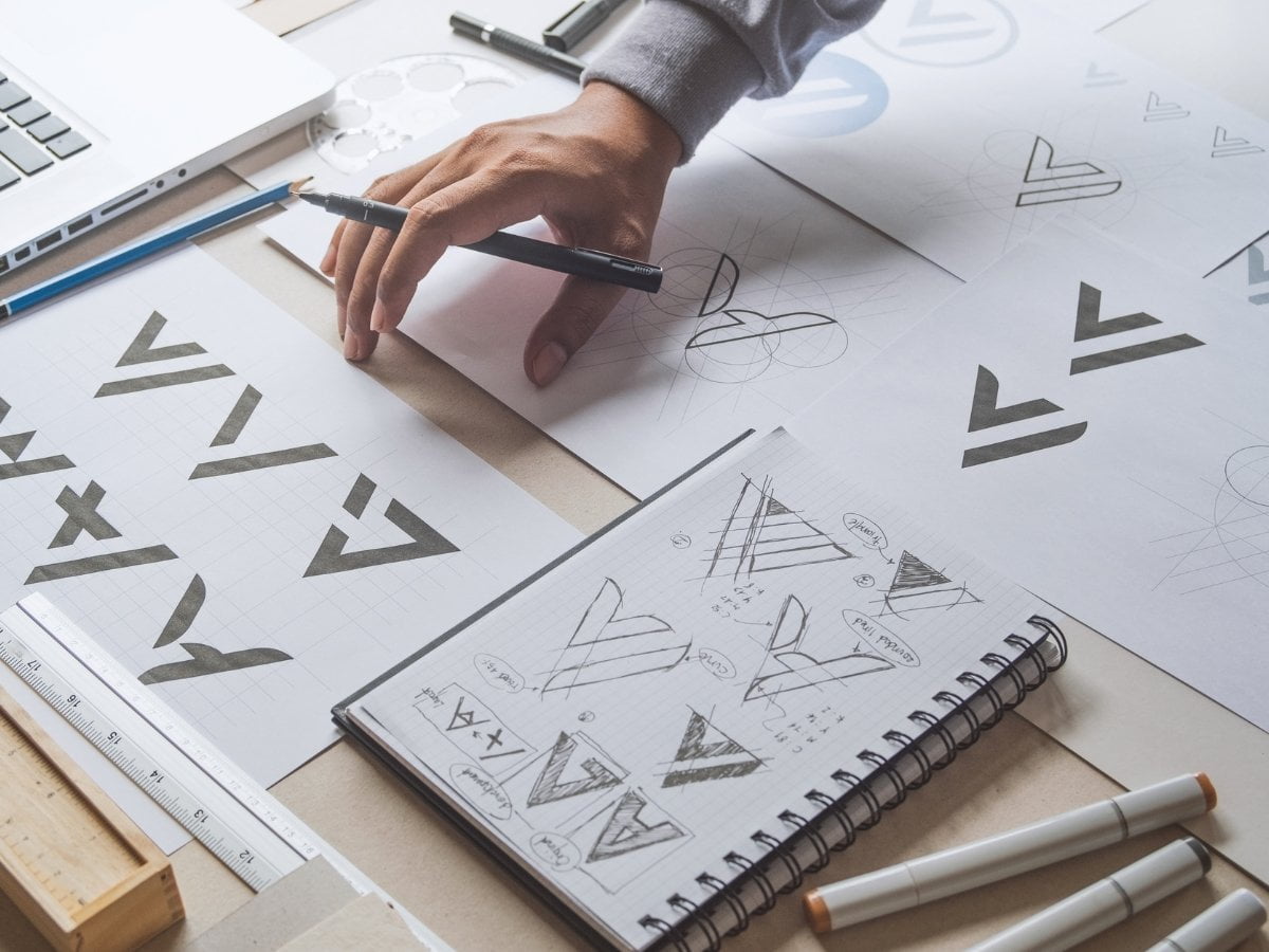 Using Registered Trademark Symbols to Protect Your Brand 3 Registered trademark symbols for logos