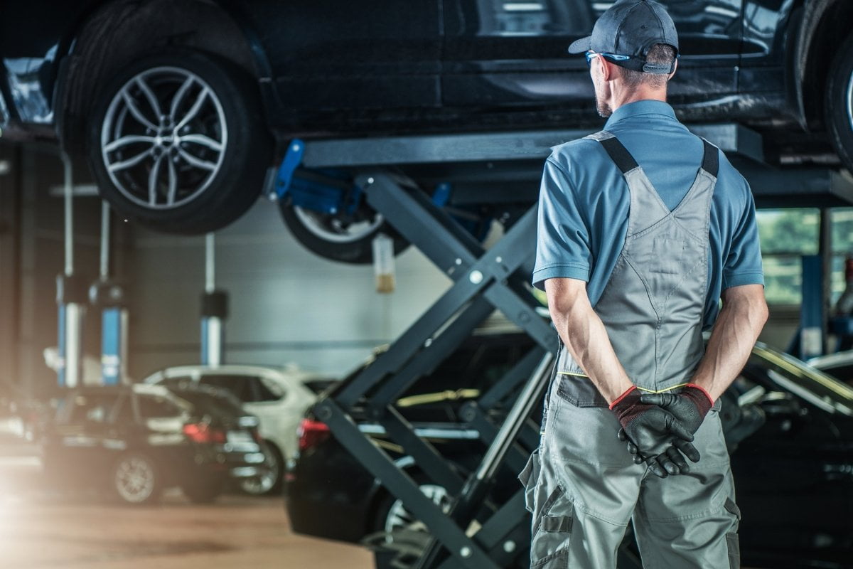 Service Based Business Marketing: Strategies That Convert 2 service based business marketing for auto mechanics