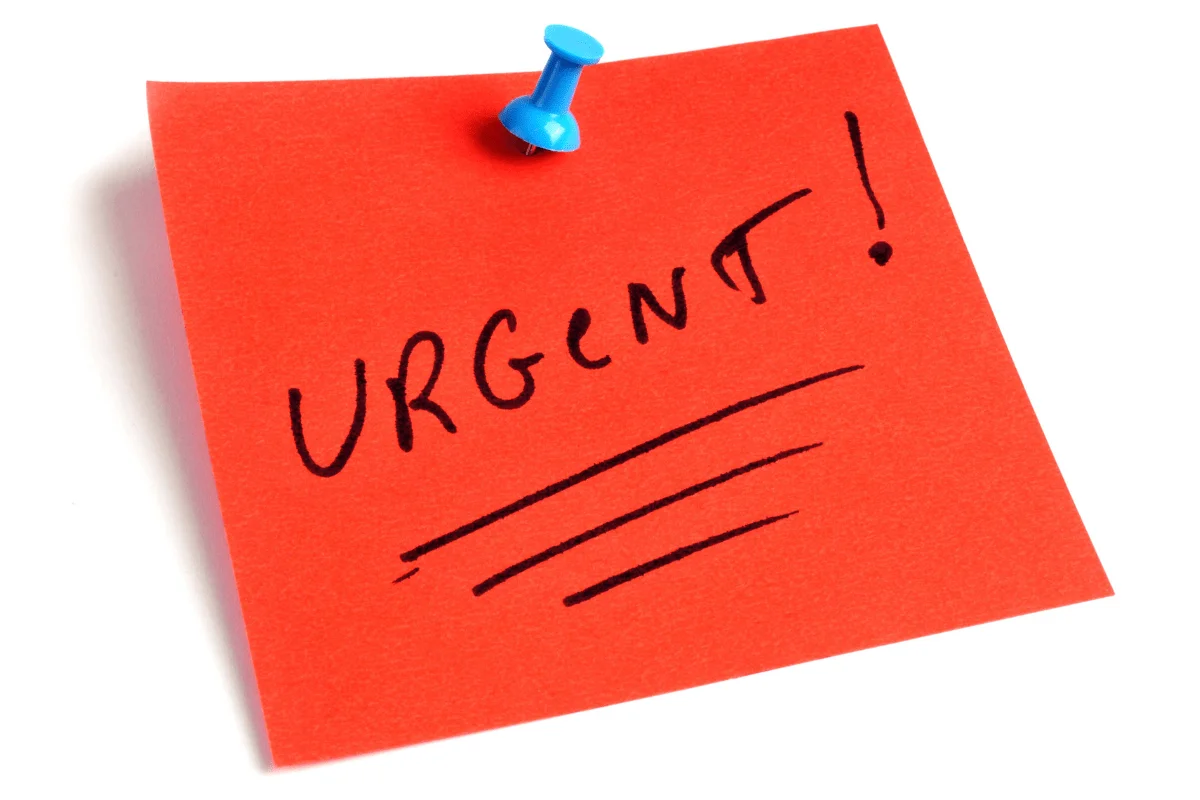 Copy That Converts: The Power Of Persuasive Writing Techniques 4 A red post it note with the word urgent written on it, demanding immediate attention. This eye-catching copy effectively converts viewers into taking urgent action.