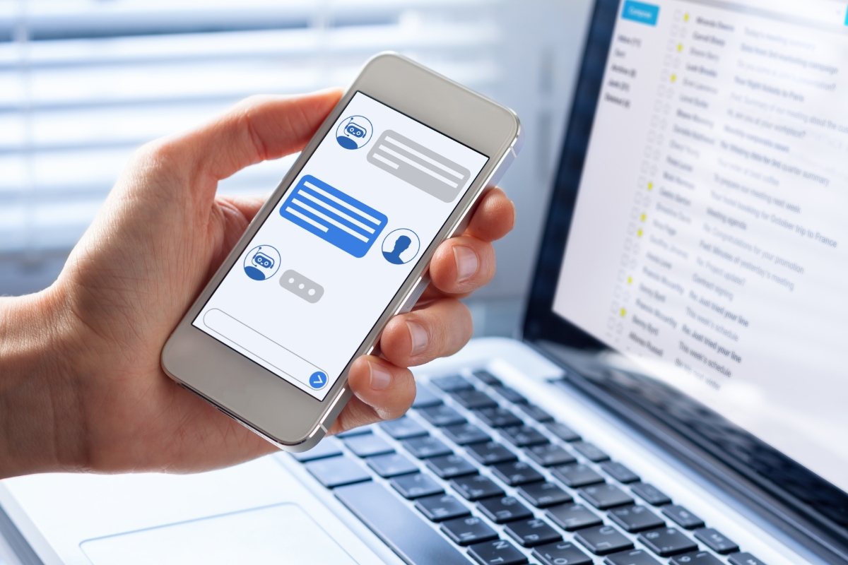 Chatbots in Customer Service: Enhancing User Experience 3 chatbots in customer service 1