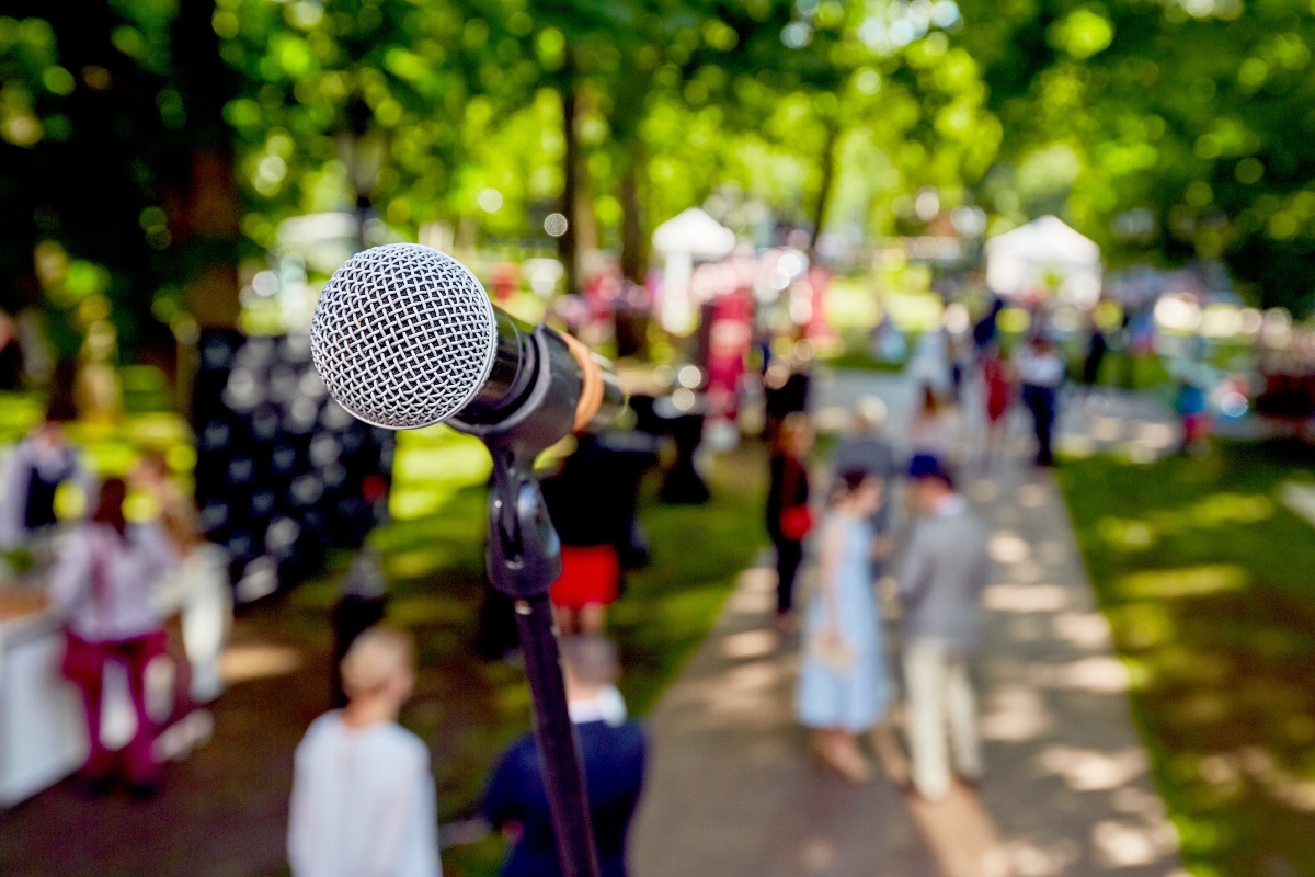 Local Reviews: How to Leverage Them for Better Search Visibility 6 local reviews 4