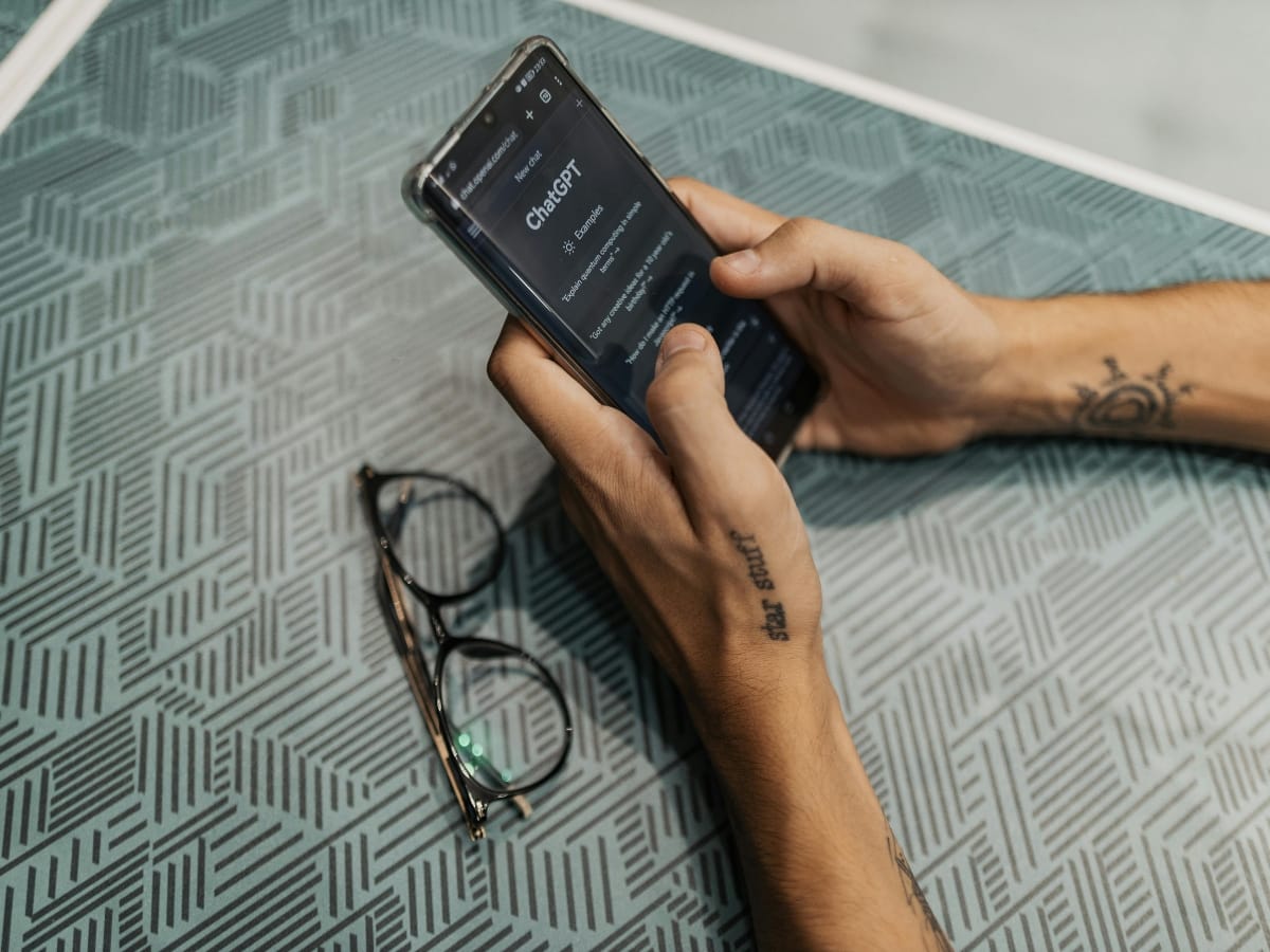 Creating a Human Touch: Balancing AI and Human Interaction 7 balancing ai and human interaction 5